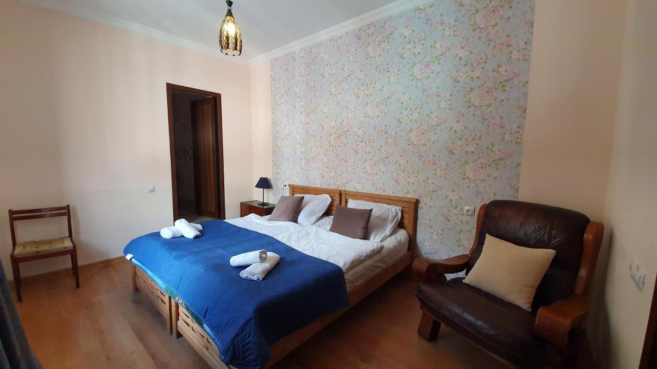 Guest House Sandro Stepancminda Exteriér fotografie